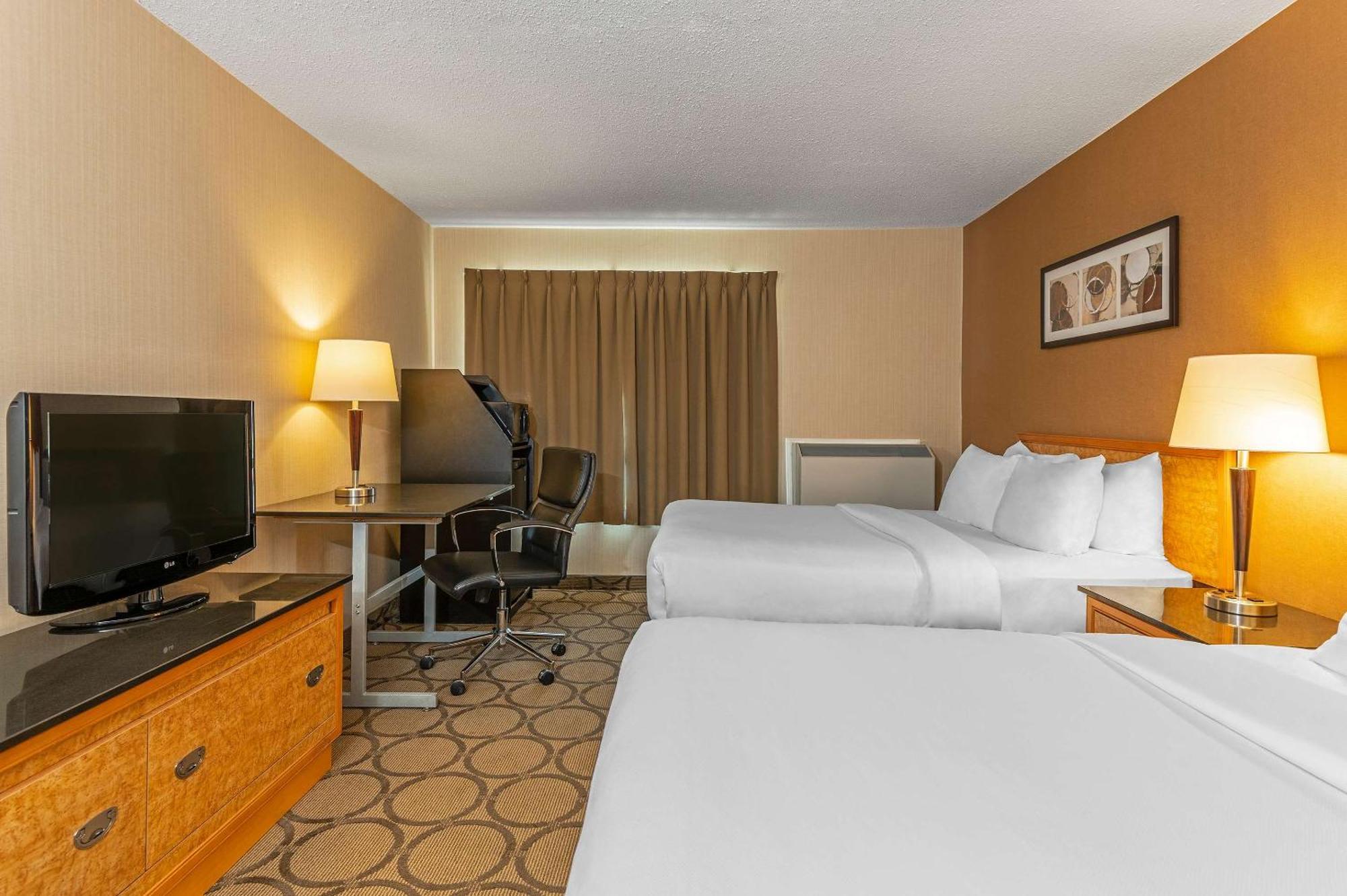 Comfort Inn West Edmonton Buitenkant foto