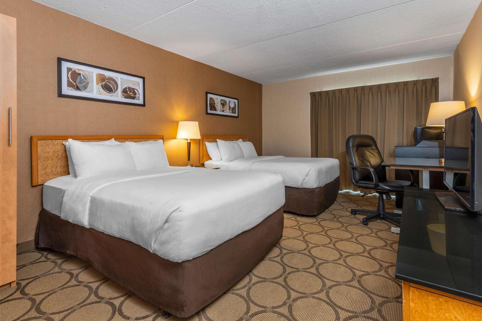 Comfort Inn West Edmonton Buitenkant foto